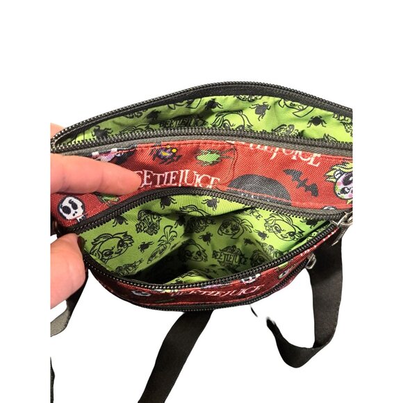 Universal Studios x Loungefly Beetlejuice Lydia Halloween Horror Crossbody - Picture 5 of 11